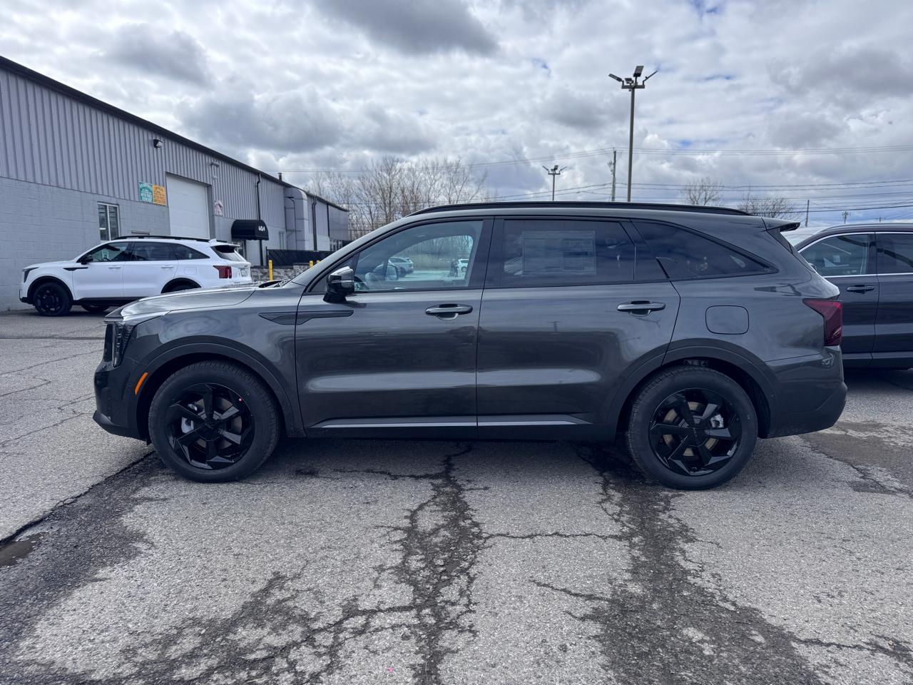 Kia Sorento Plug-In Hybrid X-Line SX Prestige AWD 2026