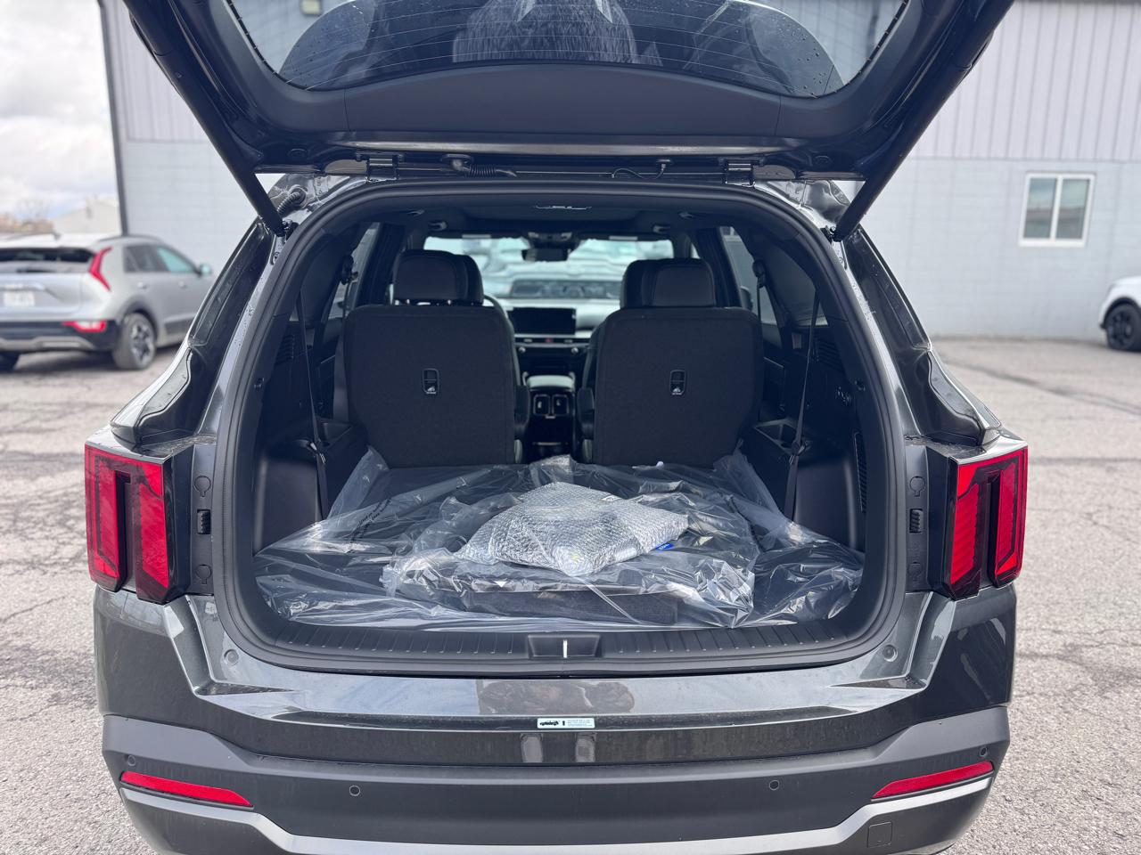 Kia Sorento Plug-In Hybrid X-Line SX Prestige AWD 2026