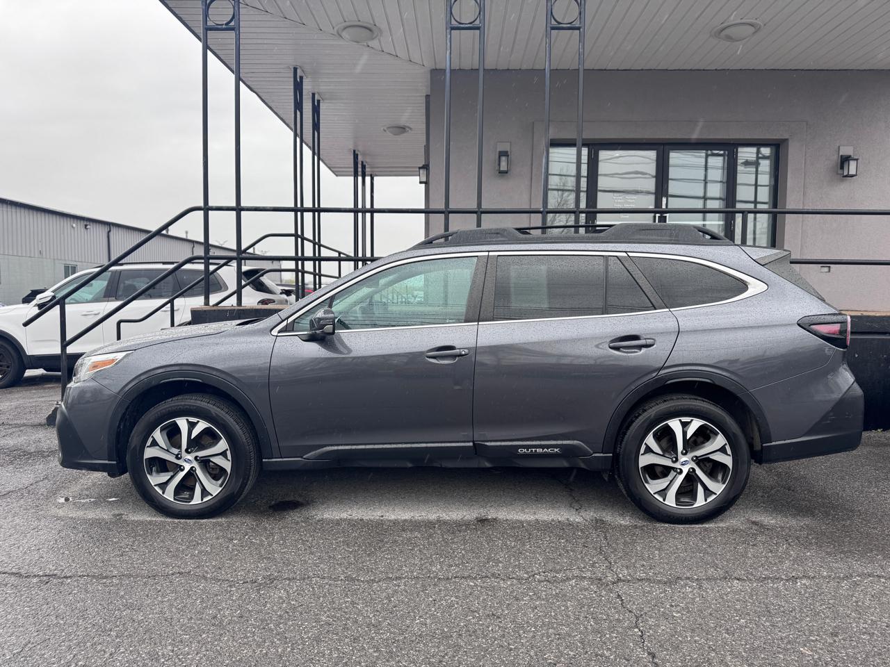 Subaru Outback Limited CVT 2020