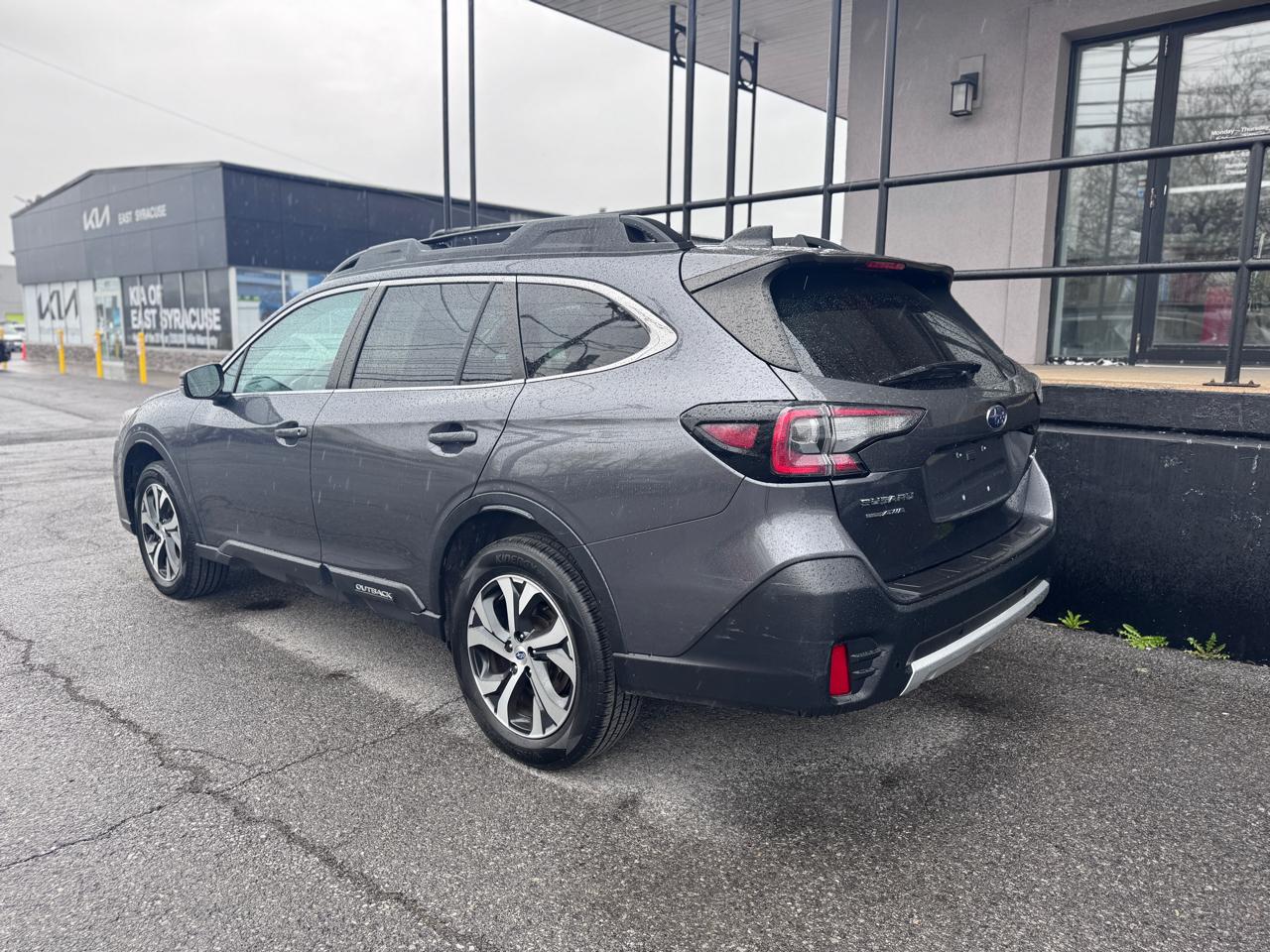 Subaru Outback Limited CVT 2020