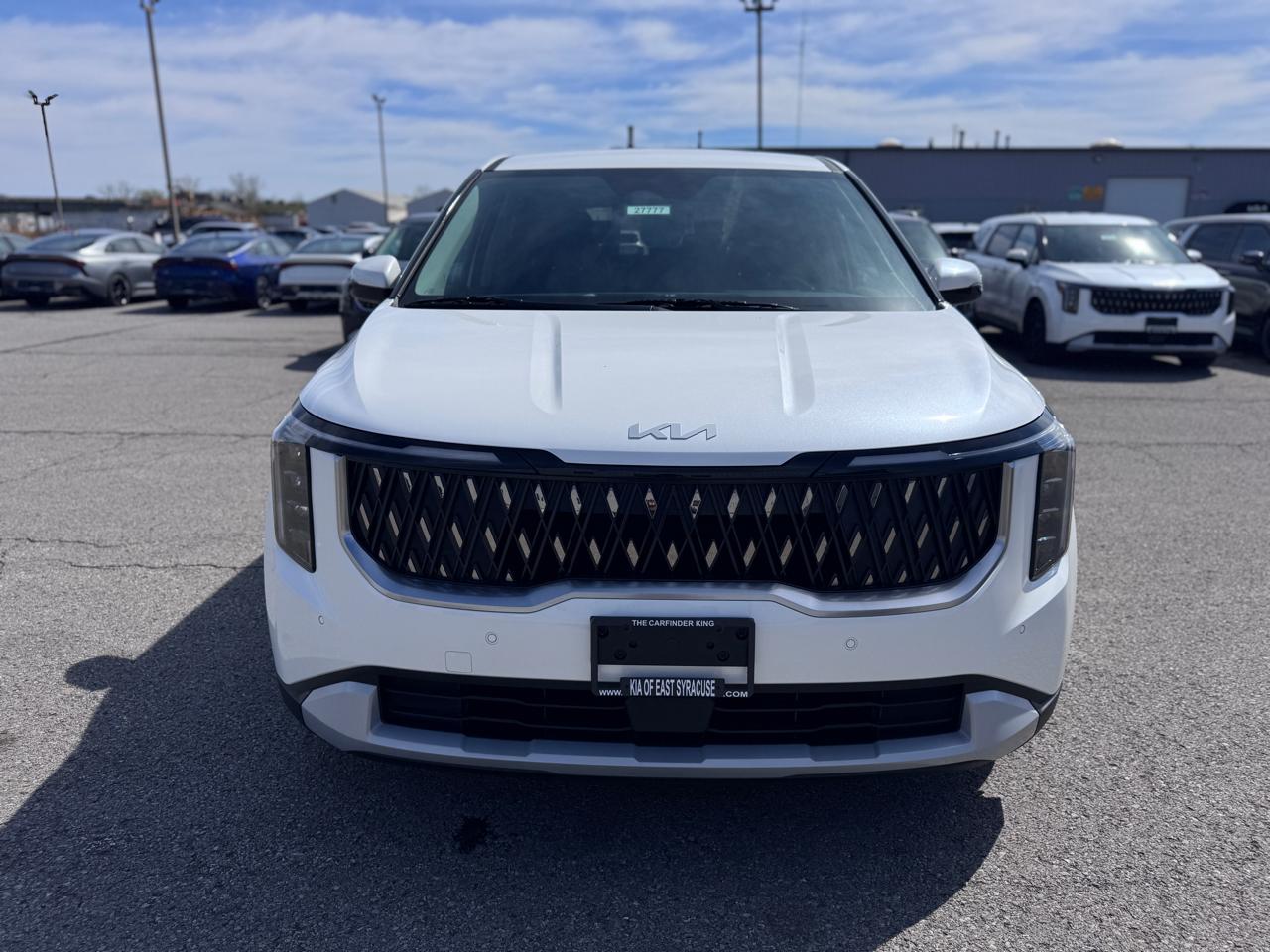Kia Carnival LXS FWD 2026