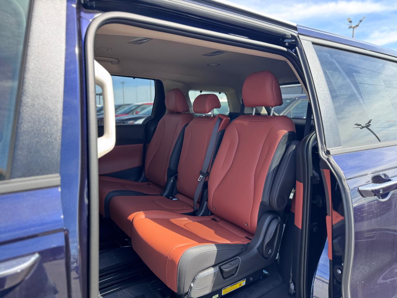 Kia Carnival EX FWD 2026