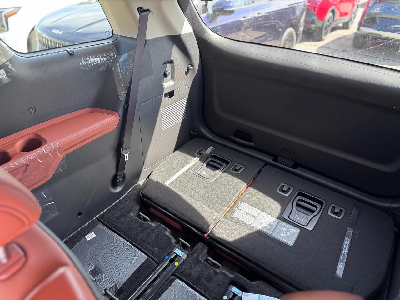 Kia Carnival EX FWD 2026