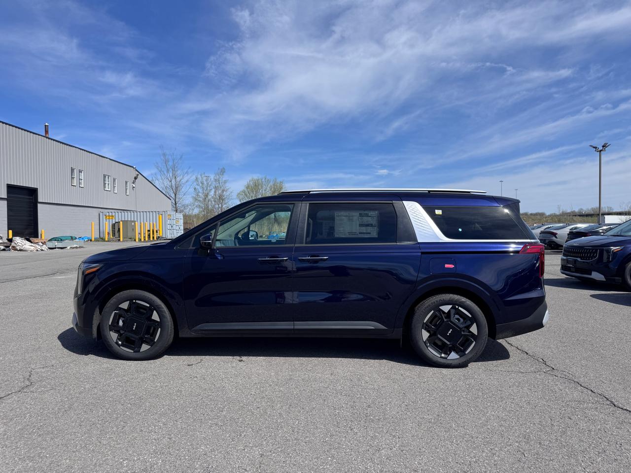 Kia Carnival EX FWD 2026