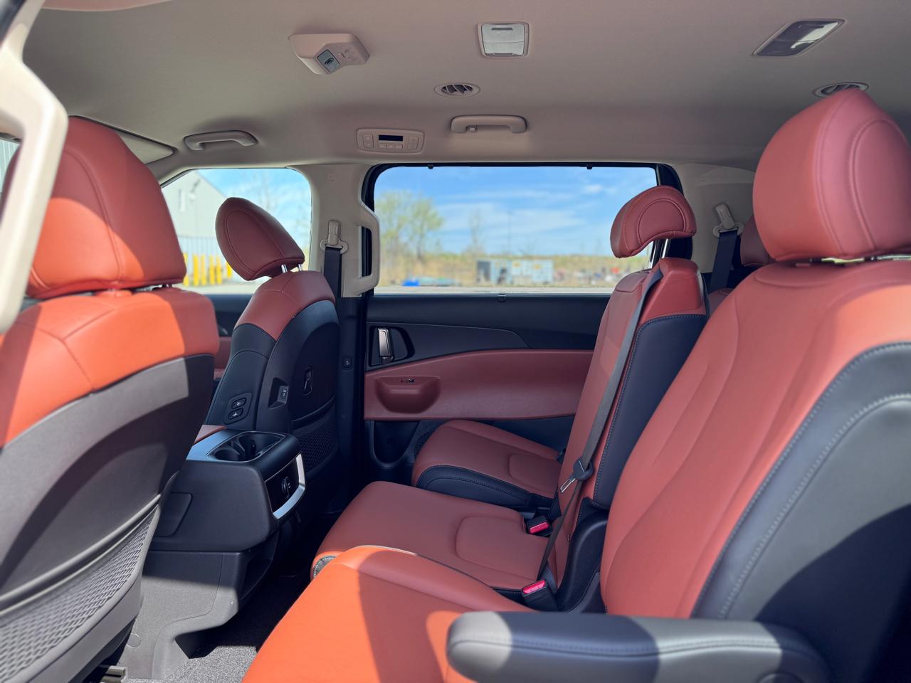 Kia Carnival EX FWD 2026