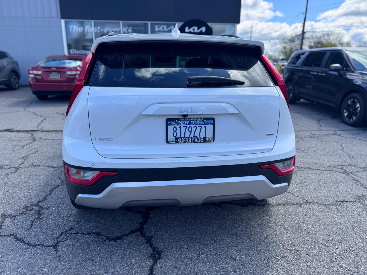 Kia Niro EX FWD 2023