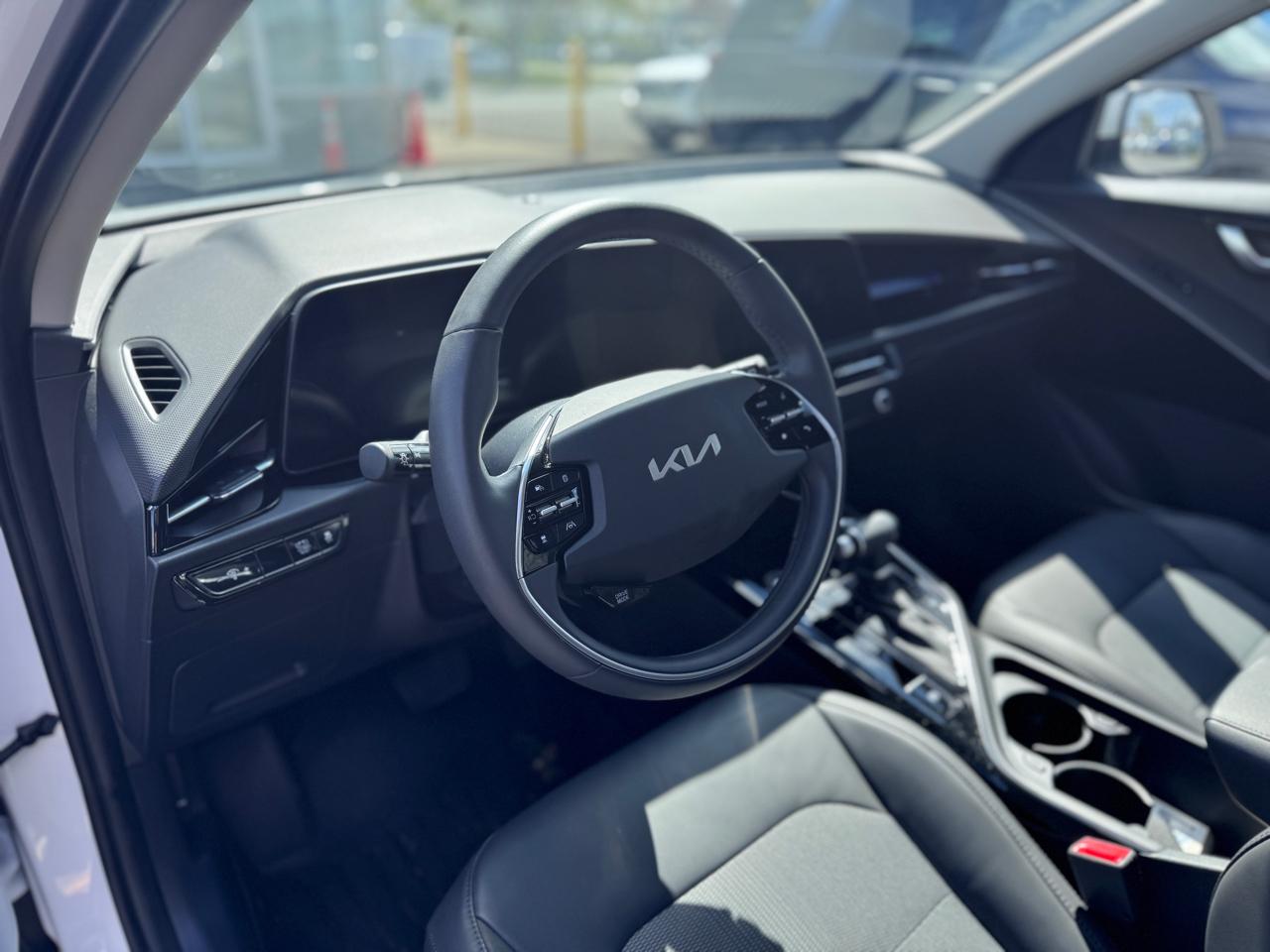 Kia Niro EX FWD 2023