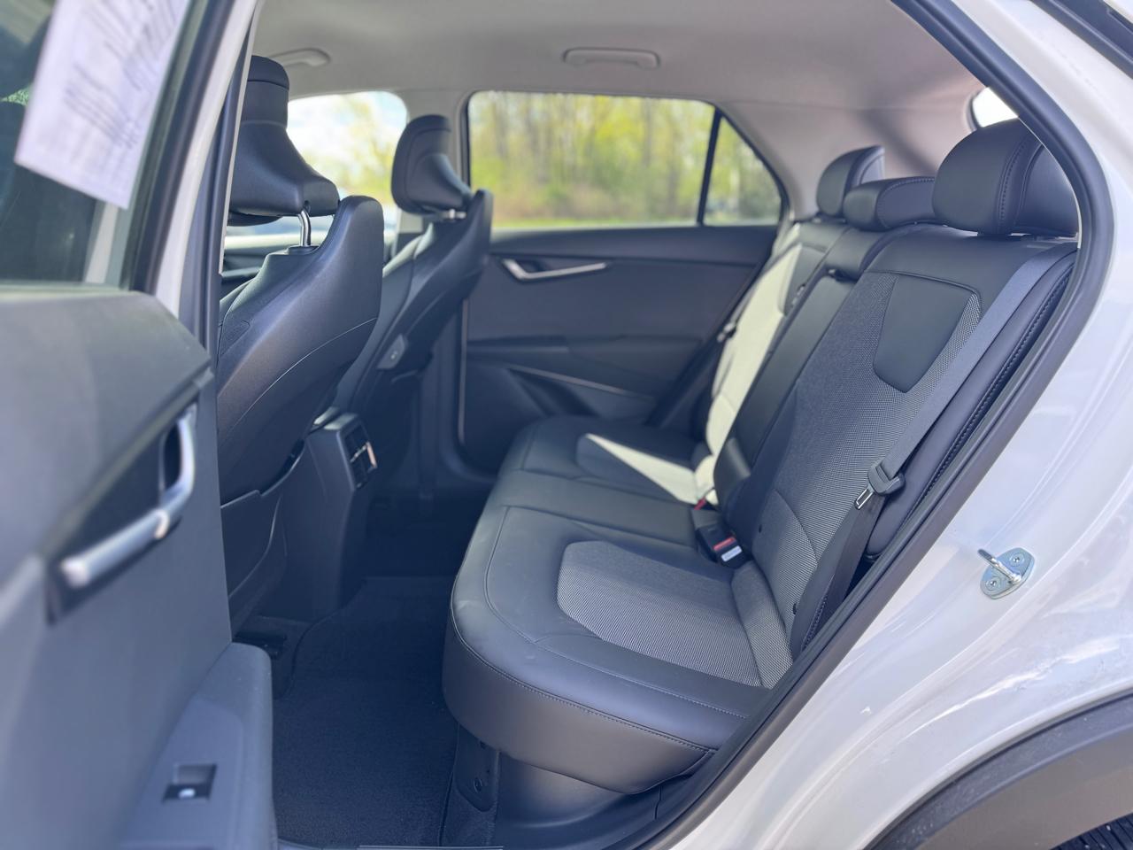 Kia Niro EX FWD 2023