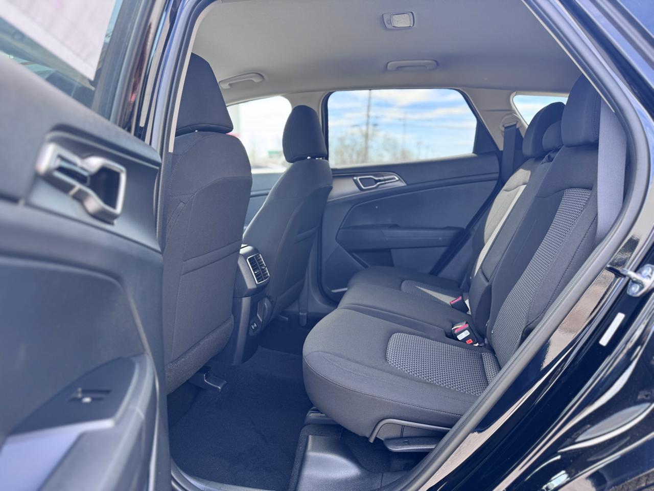 Kia Sportage LX AWD 2026