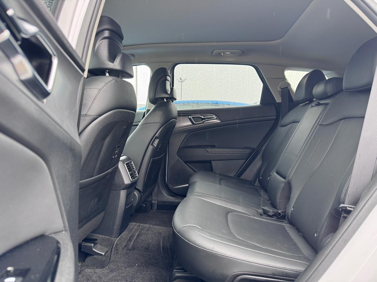 Kia Sportage SX FWD 2024