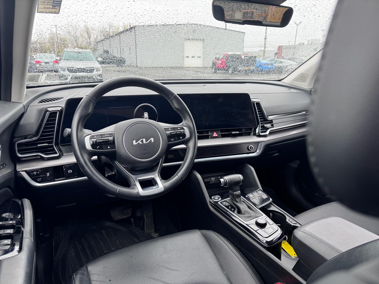 Kia Sportage SX FWD 2024