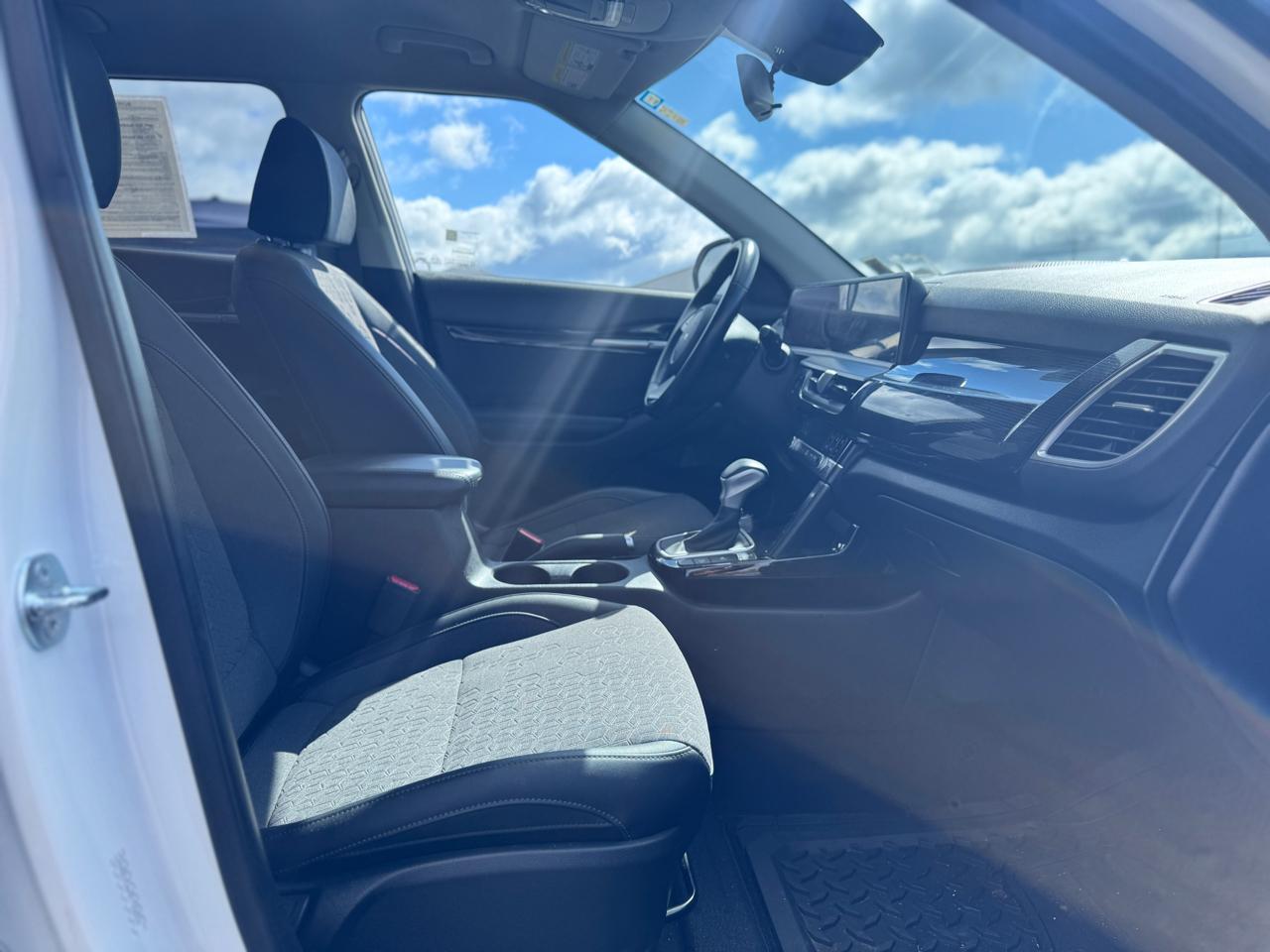 Kia Seltos S IVT AWD 2024