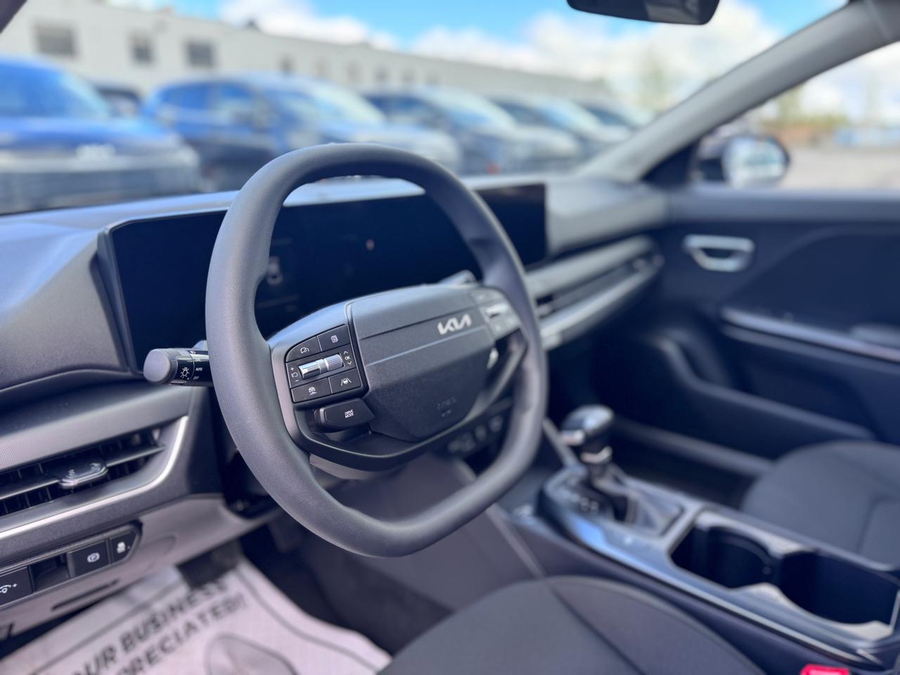 Kia K4 LXS Sedan 2026