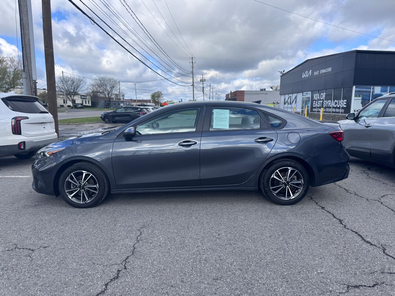 Kia Forte LXS IVT 2023