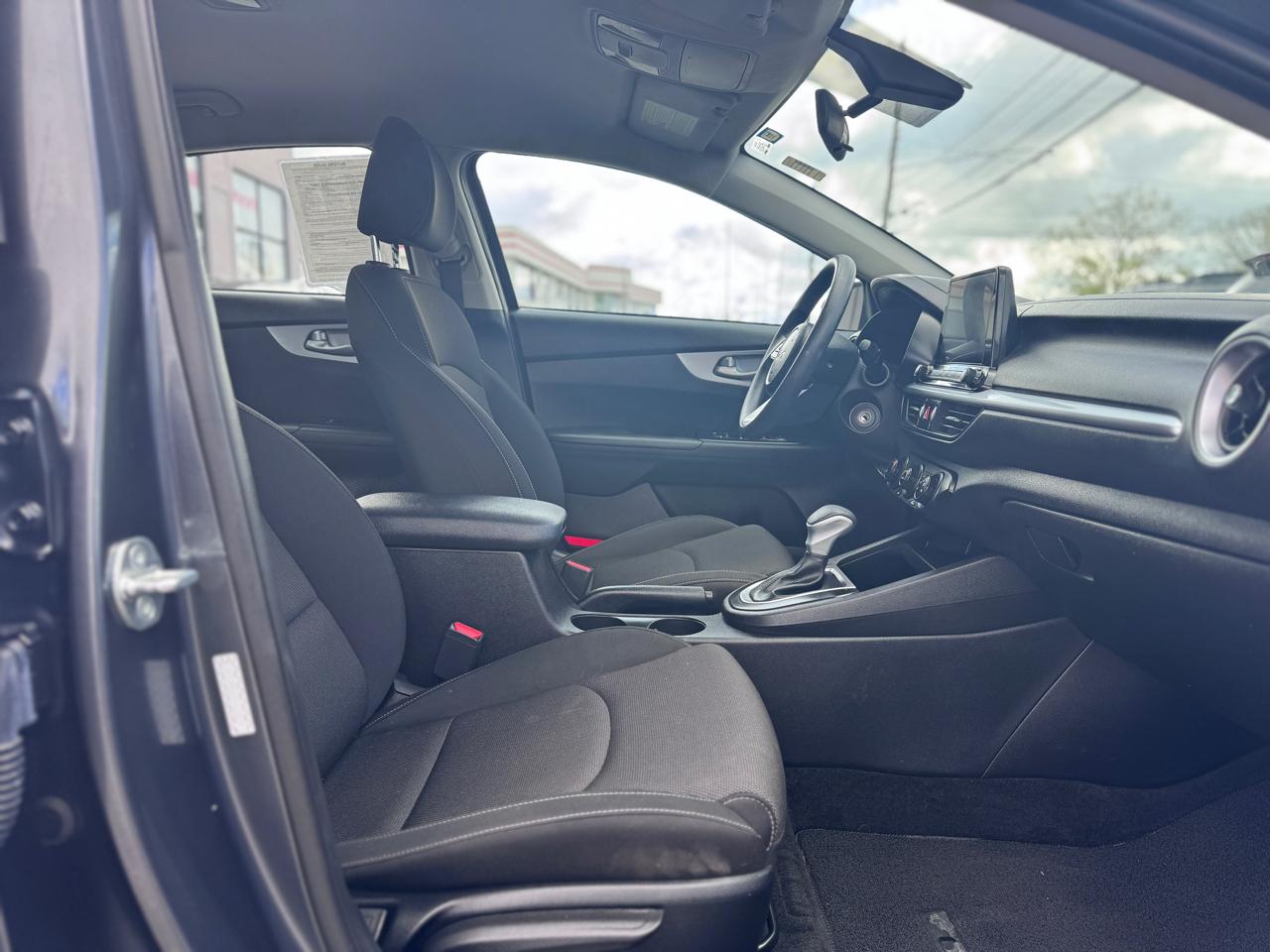 Kia Forte LXS IVT 2023