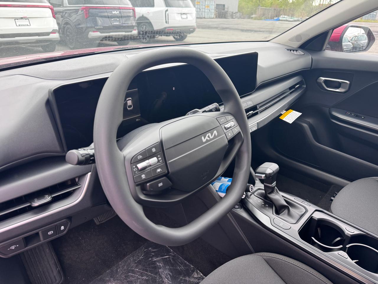 Kia K4 LXS Sedan 2026
