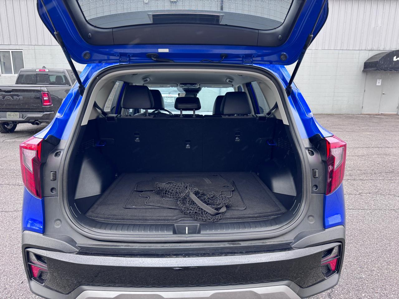 Kia Seltos S IVT AWD 2024