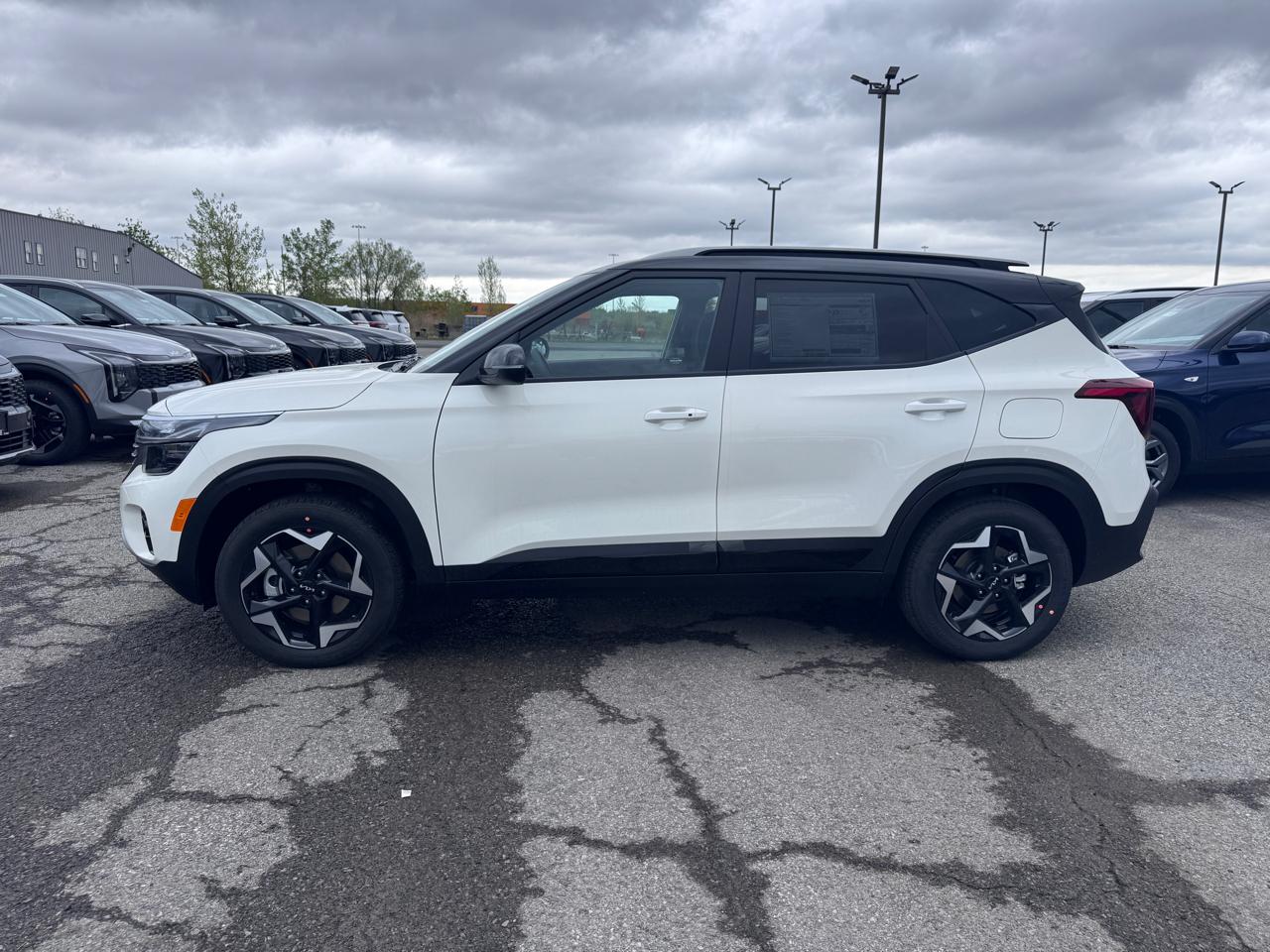Kia Seltos EX AWD 2026