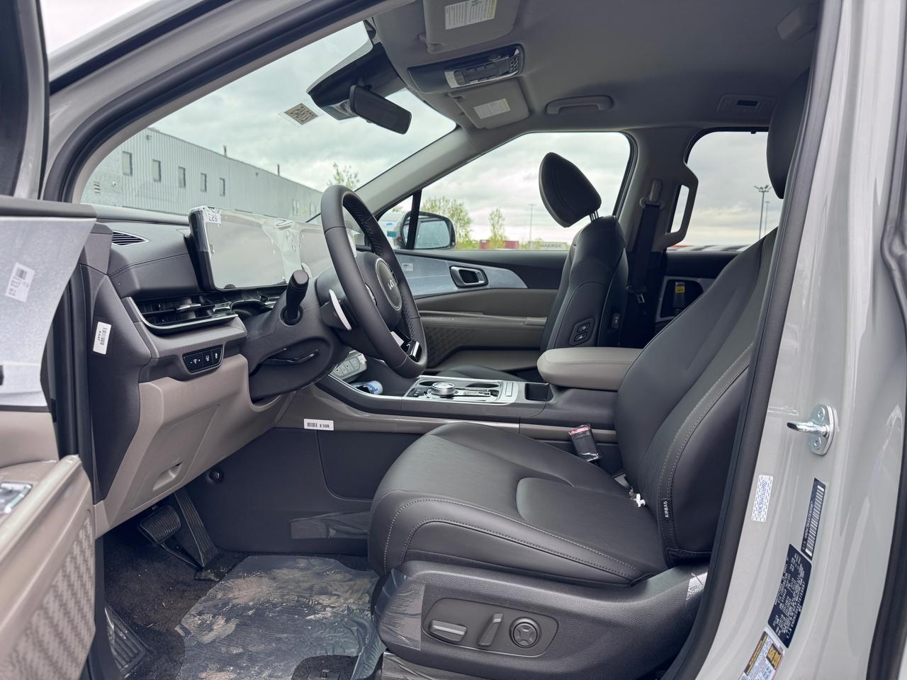 Kia Carnival Hybrid EX FWD 2026