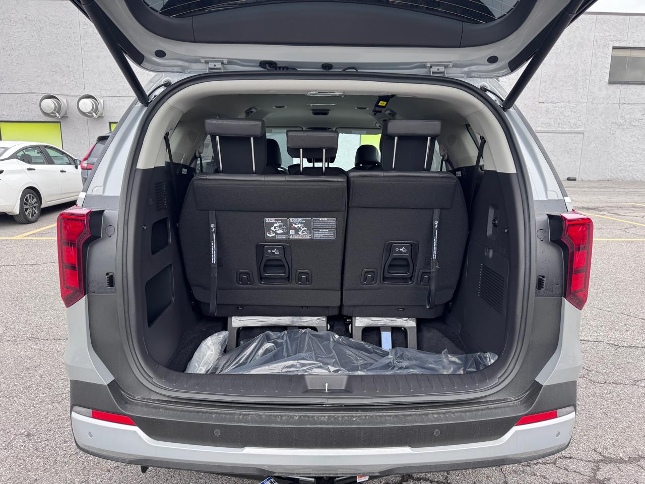 Kia Carnival Hybrid EX FWD 2026