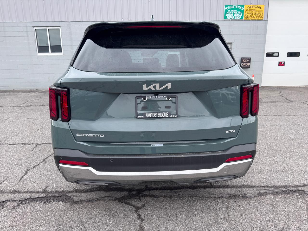 Kia Sorento Hybrid EX AWD 2026