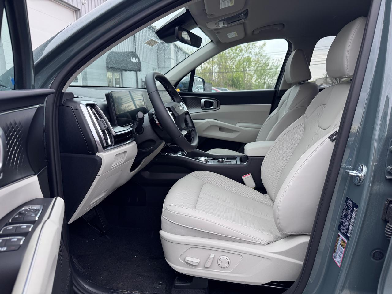 Kia Sorento Hybrid EX AWD 2026