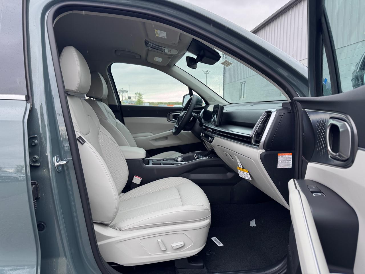 Kia Sorento Hybrid EX AWD 2026
