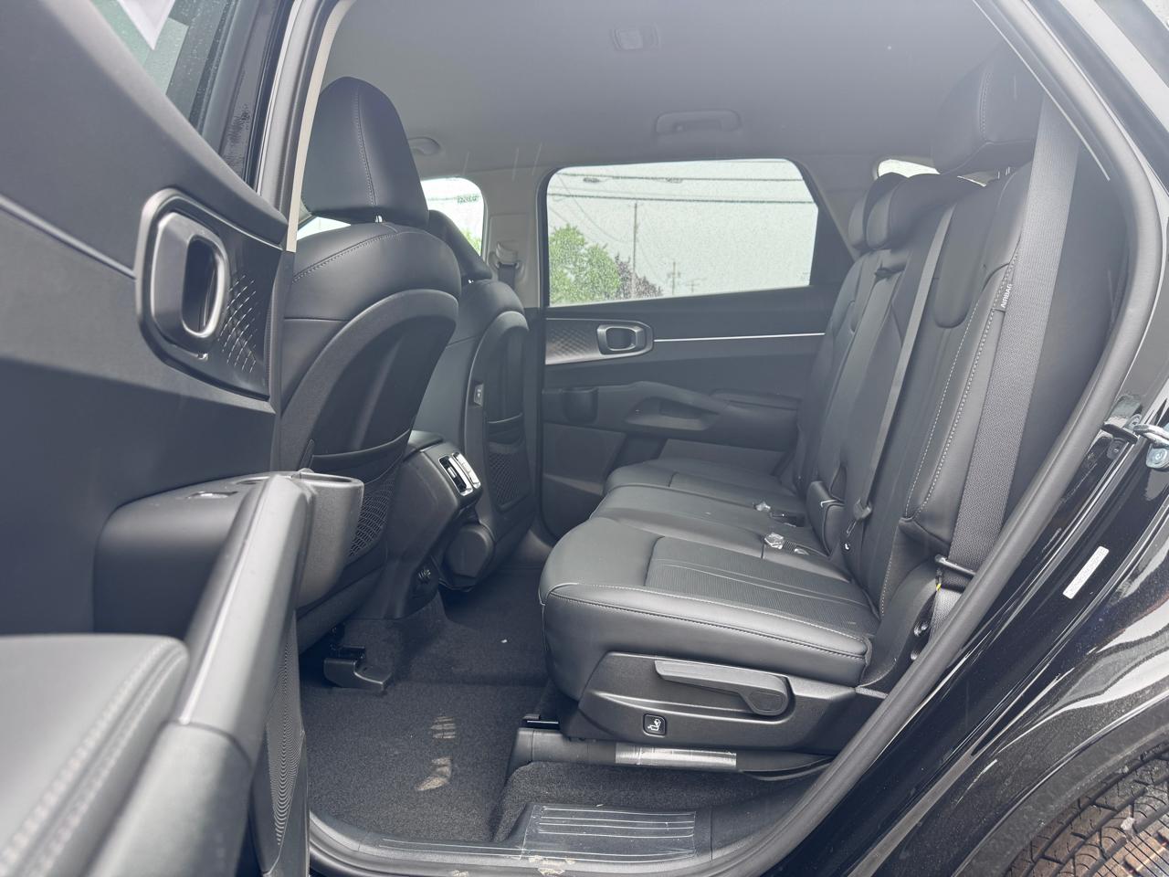 Kia Sorento Hybrid EX AWD 2026