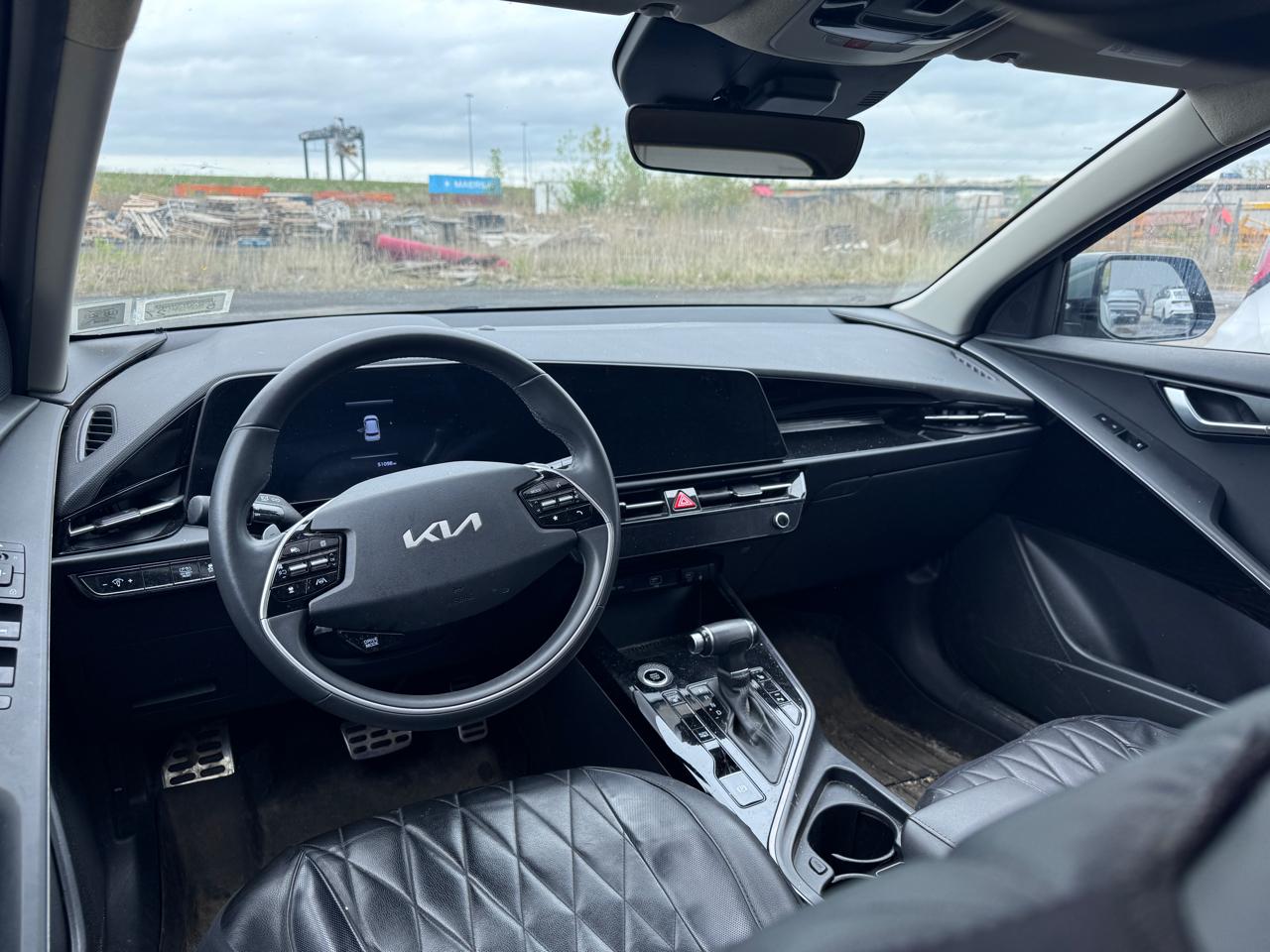 Kia Niro EX Touring FWD 2023