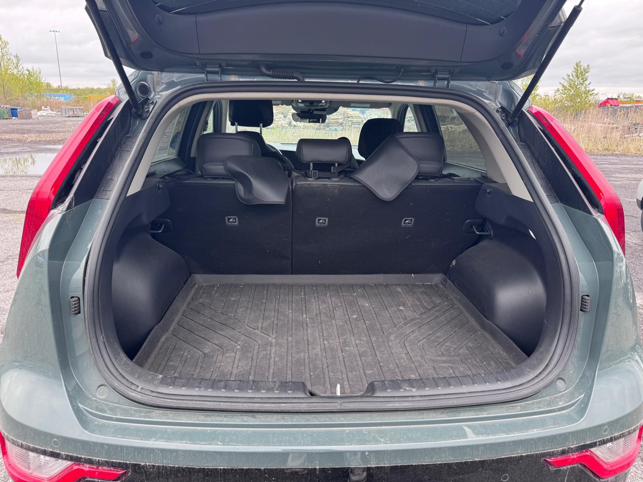 Kia Niro EX Touring FWD 2023