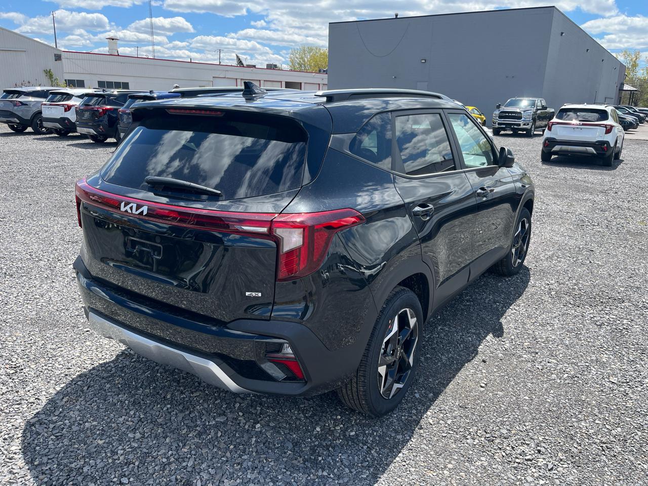Kia Seltos EX AWD 2026