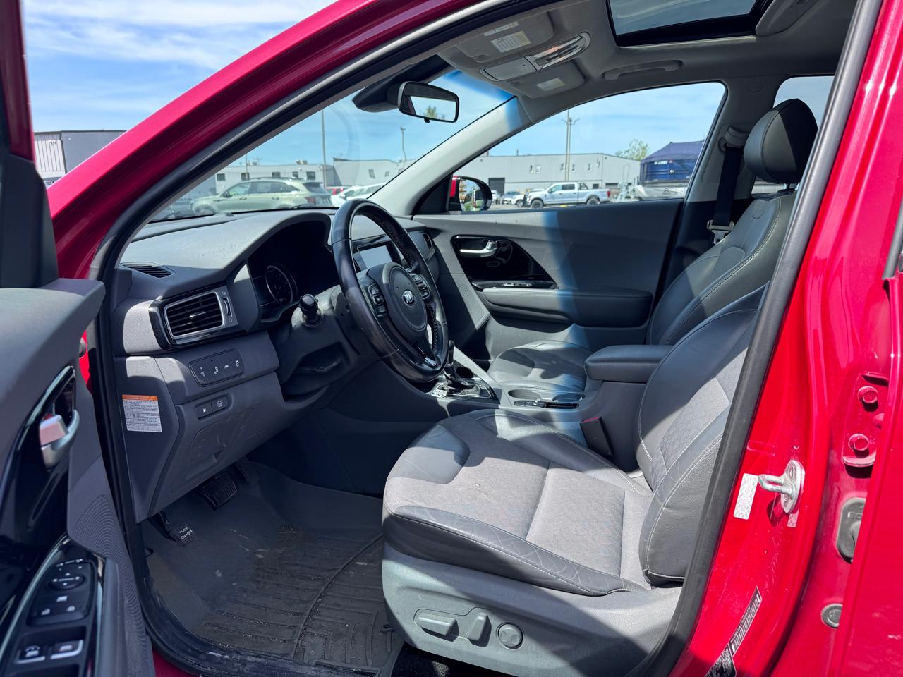 Kia Niro EX FWD 2017