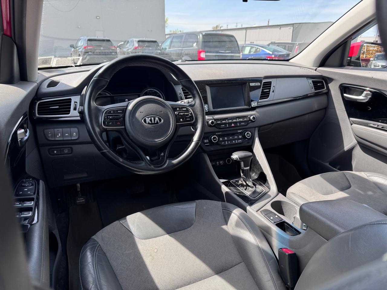 Kia Niro EX FWD 2017