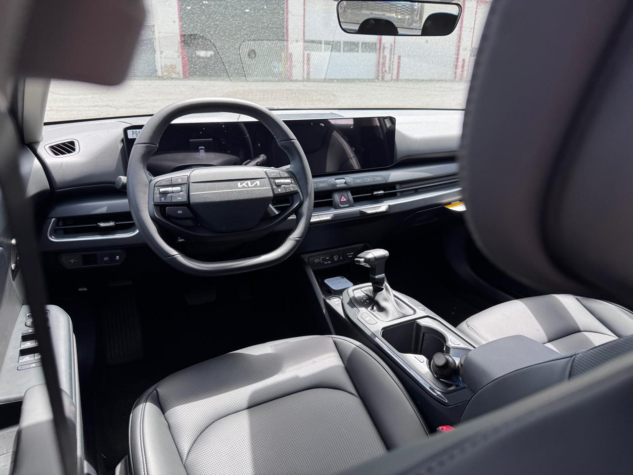 Kia K4 Hatchback EX FWD 2026