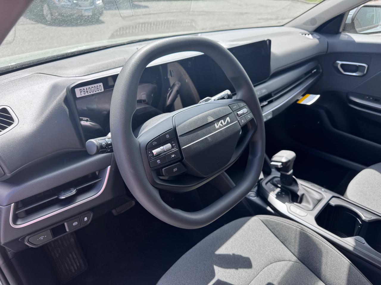 Kia K4 LXS Sedan 2026