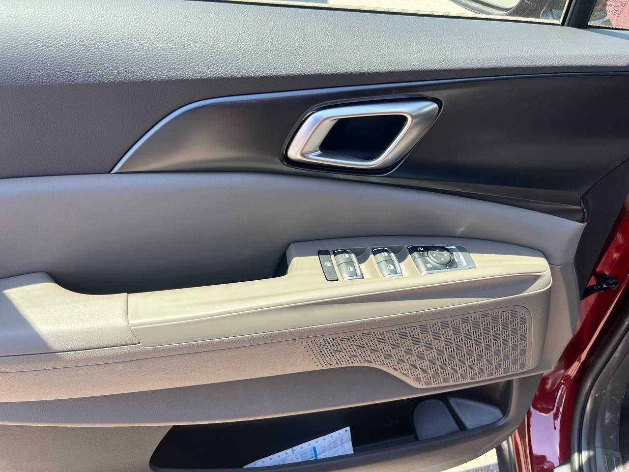Kia Carnival LXS FWD 2026