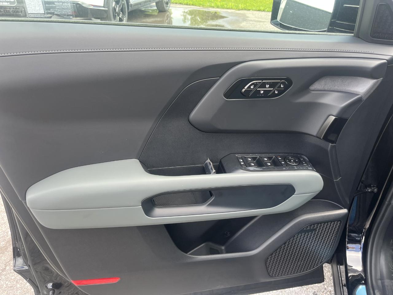 Kia Telluride Hybrid X-Line SX AWD 2027