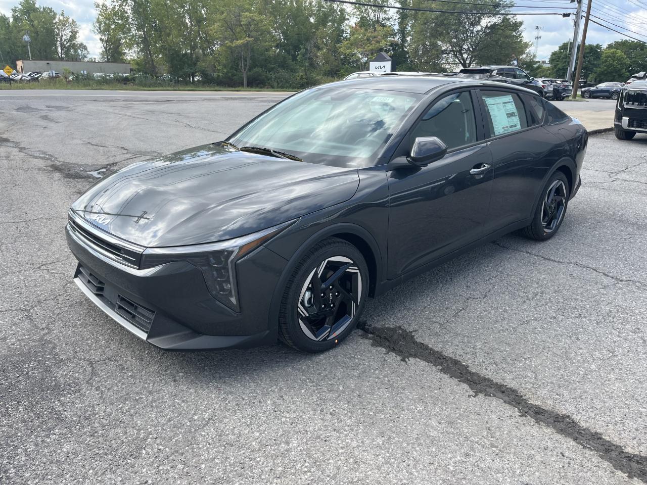 Kia K4 EX Sedan 2026
