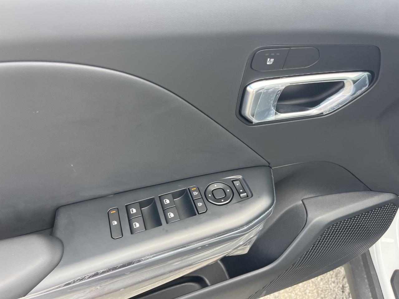 Kia K4 Hatchback EX FWD 2026
