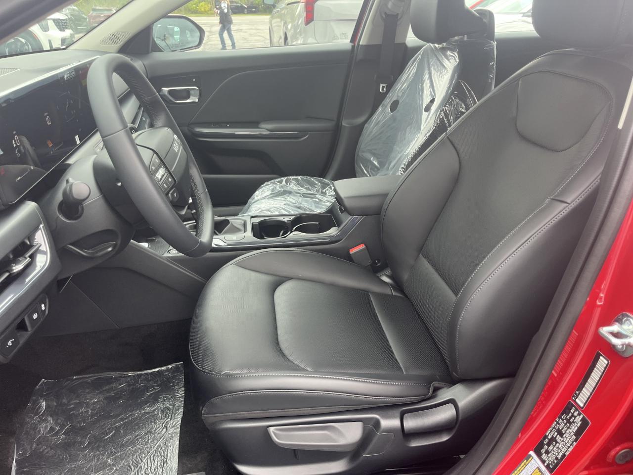 Kia K4 Hatchback EX FWD 2026