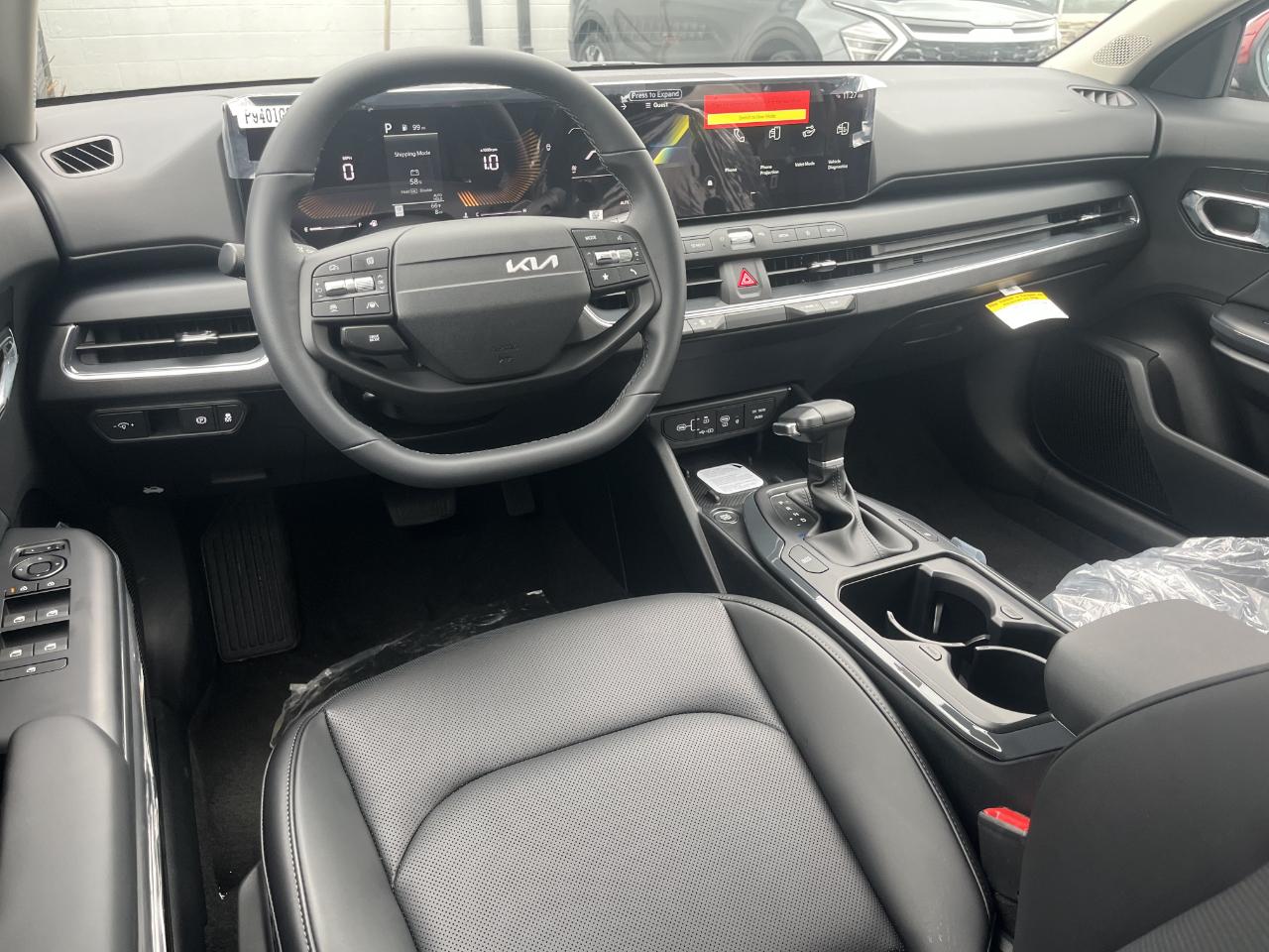 Kia K4 Hatchback EX FWD 2026