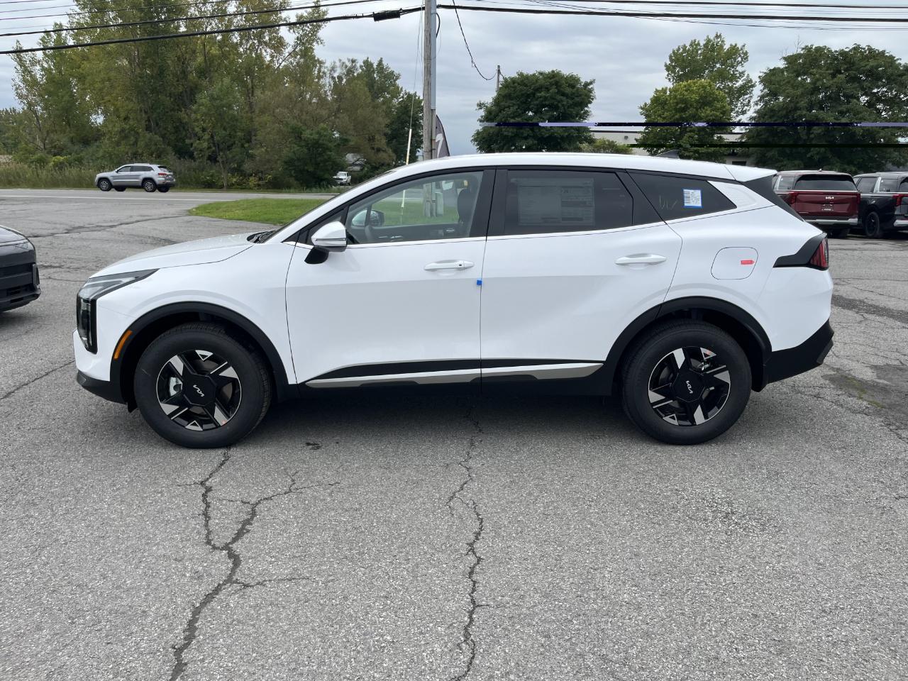 Kia Sportage LX AWD 2027