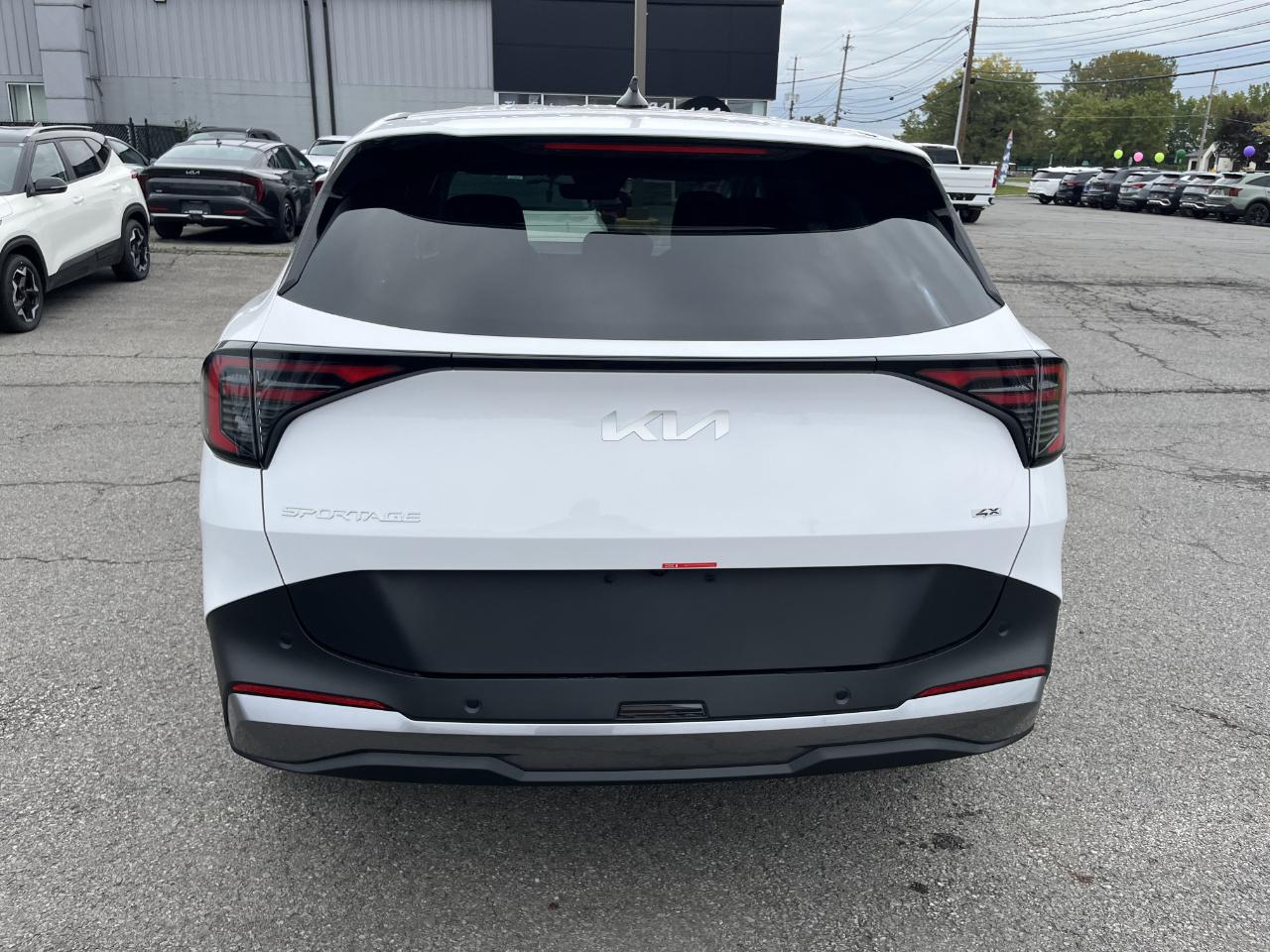 Kia Sportage LX AWD 2027