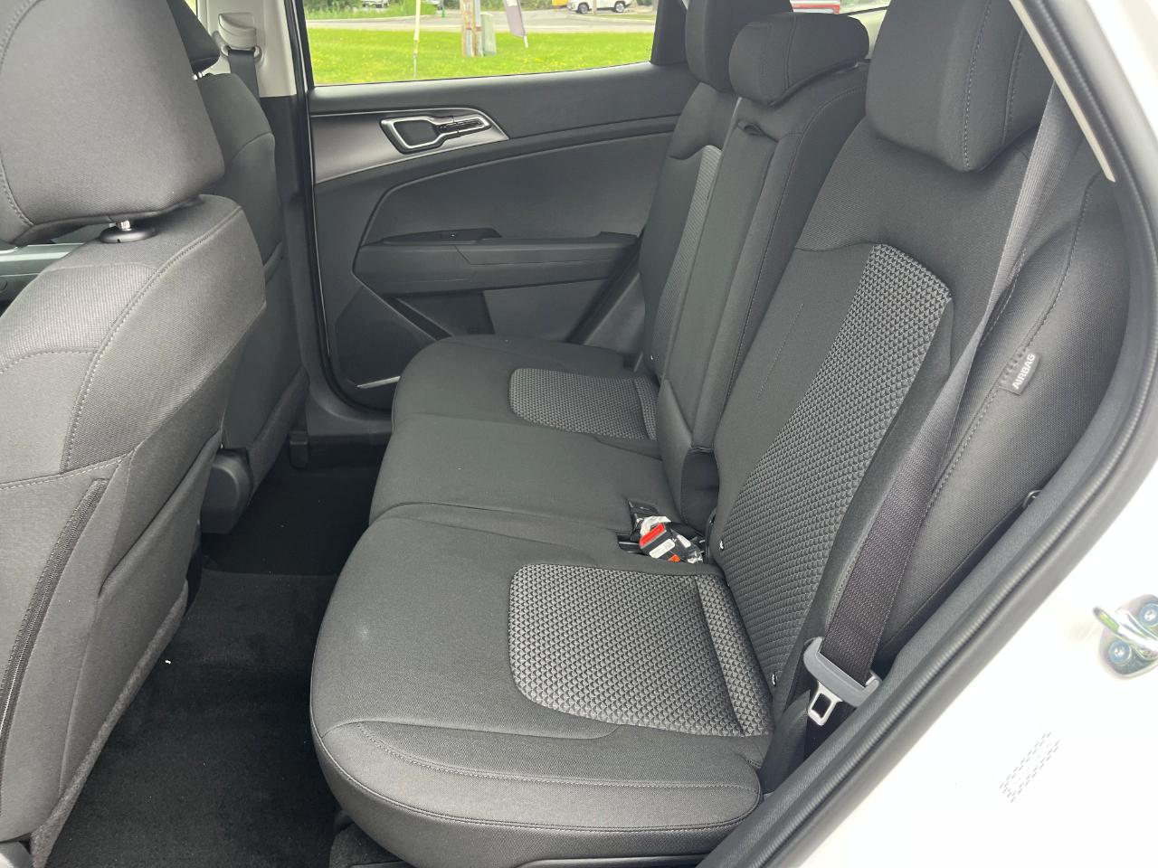 Kia Sportage LX AWD 2027