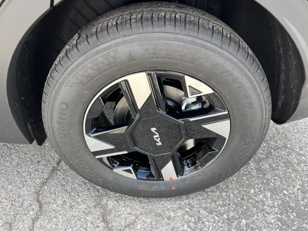 Kia Sportage LX AWD 2027
