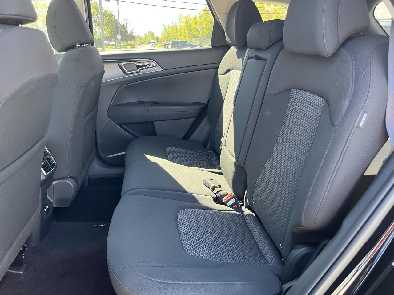 Kia Sportage LX AWD 2027