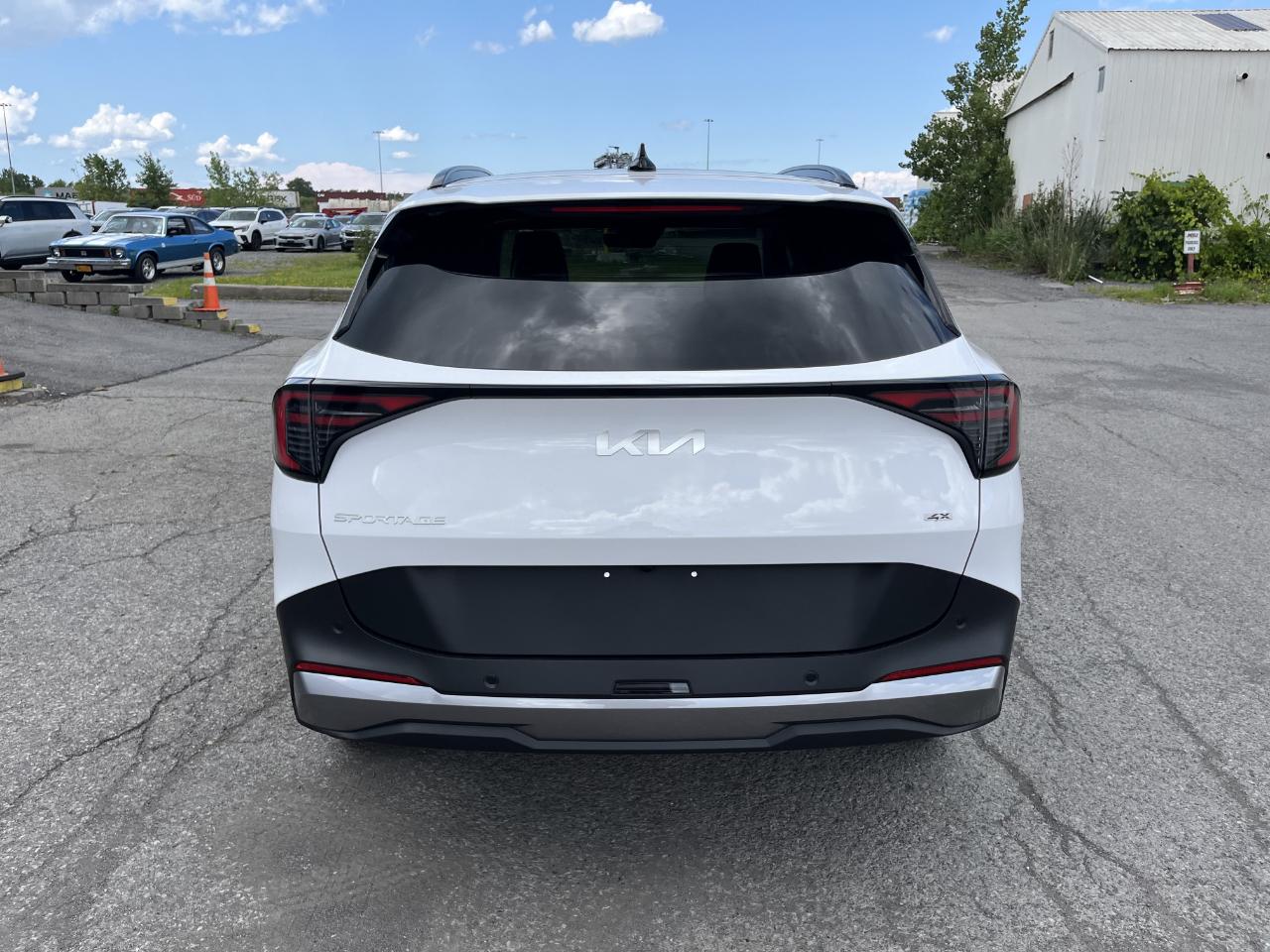 Kia Sportage EX AWD 2026