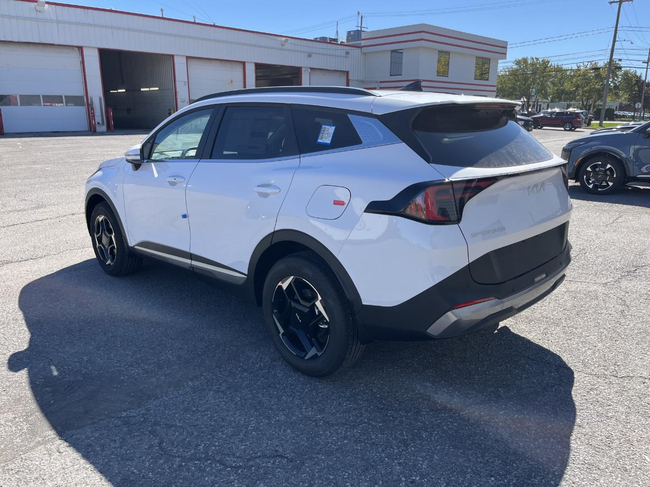 Kia Sportage EX AWD 2027