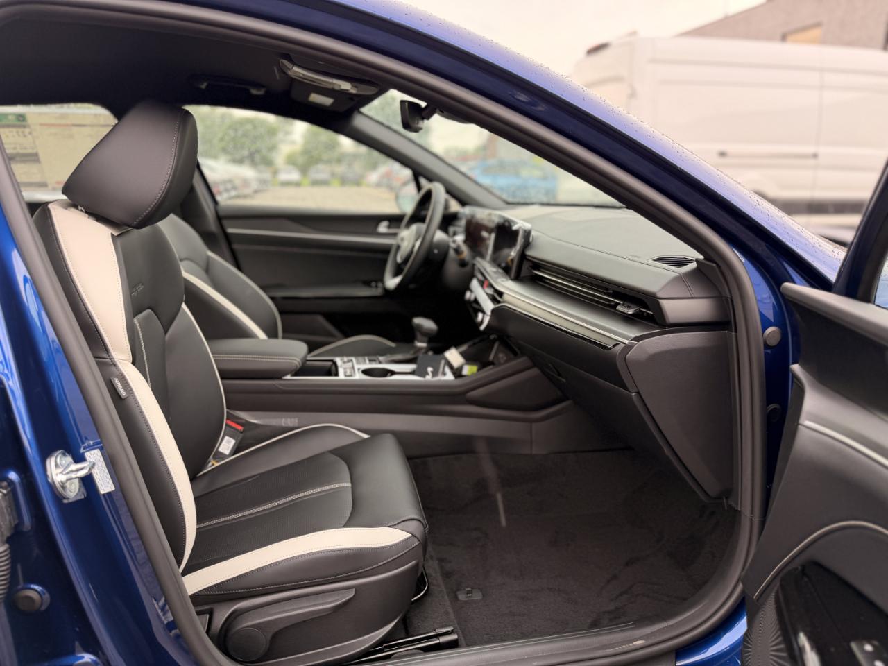 Kia K5 GT-Line Auto AWD 2026