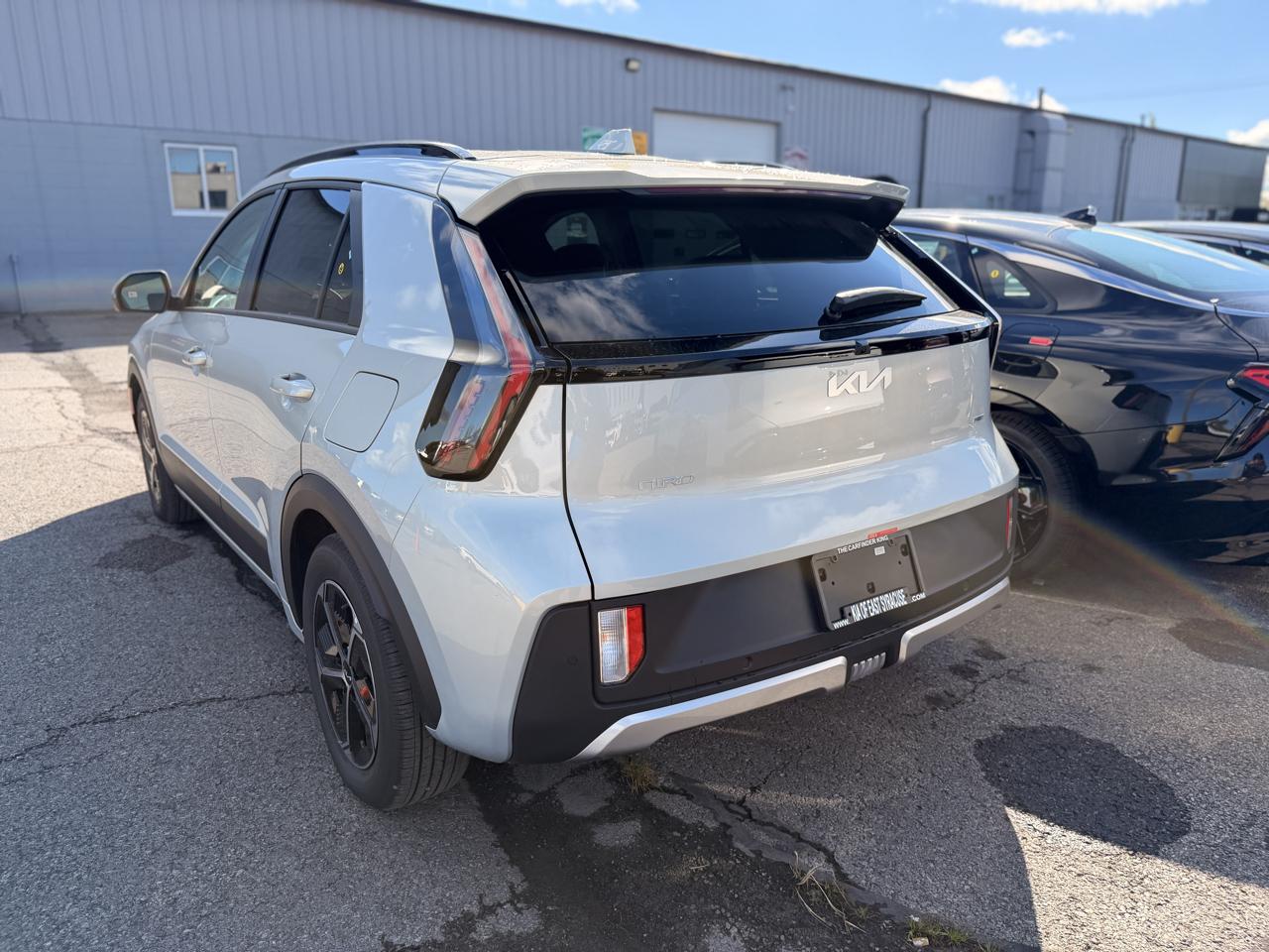 Kia Niro EX FWD 2027